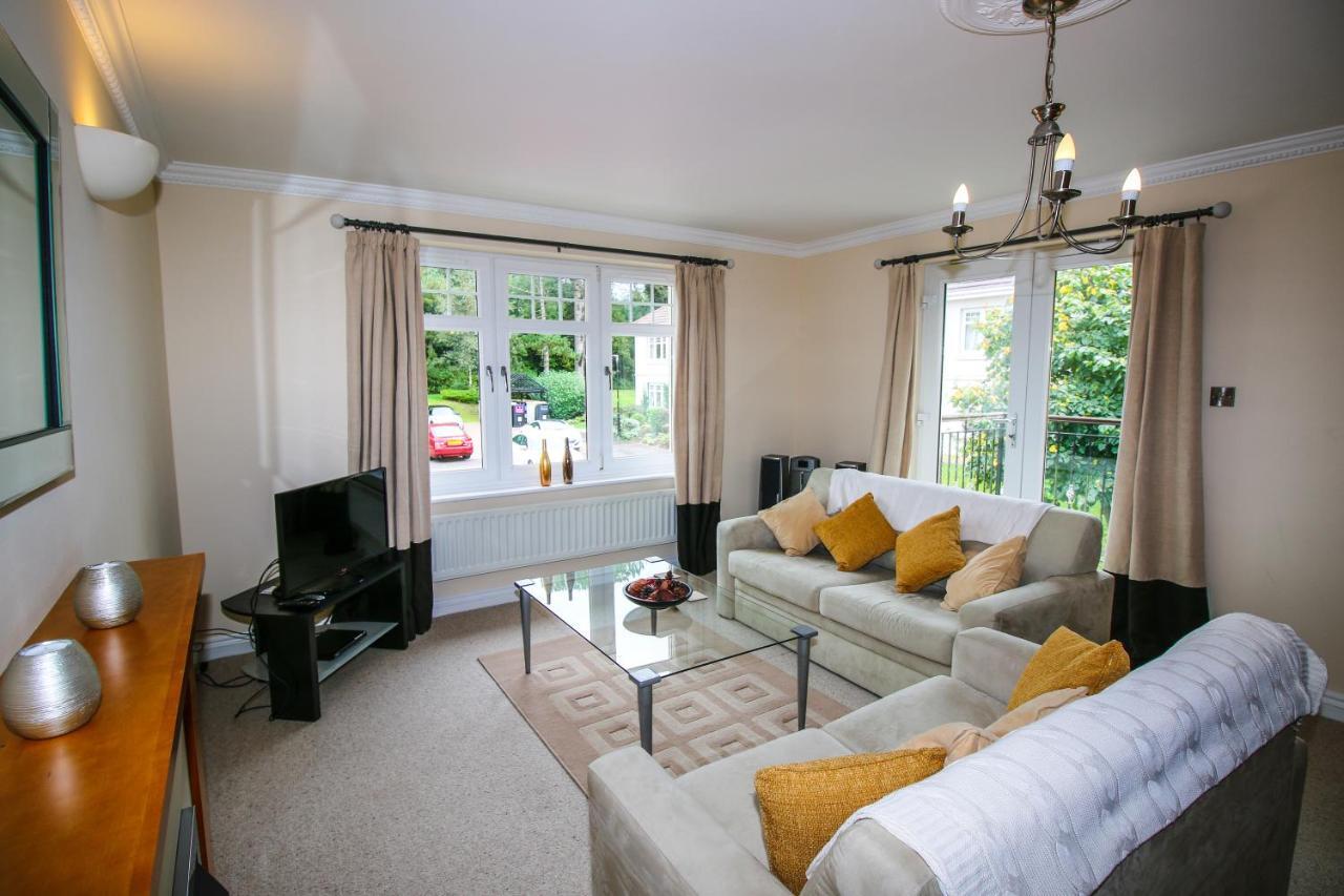 Turnberry Apartments Buitenkant foto