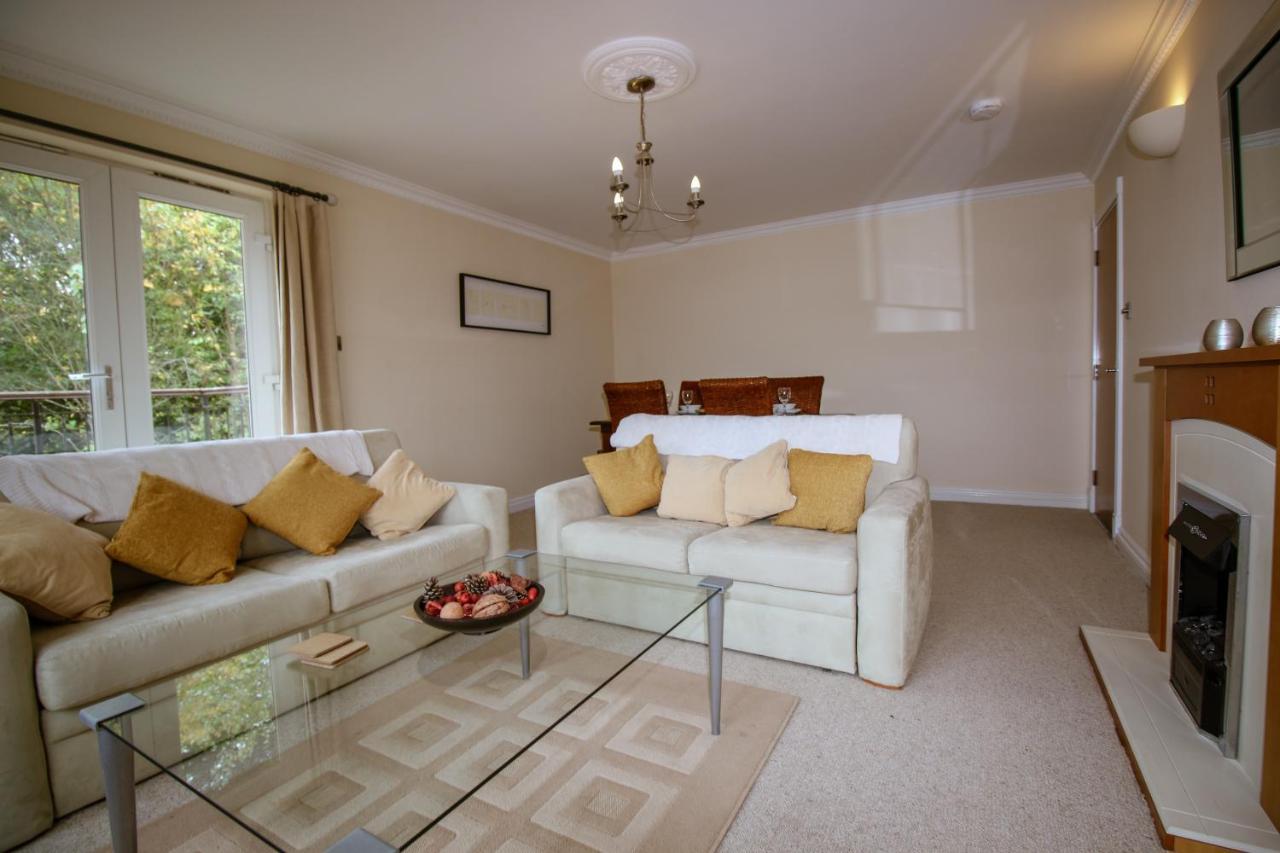 Turnberry Apartments Buitenkant foto