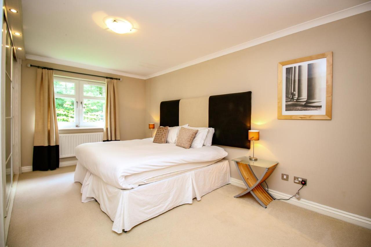 Turnberry Apartments Buitenkant foto