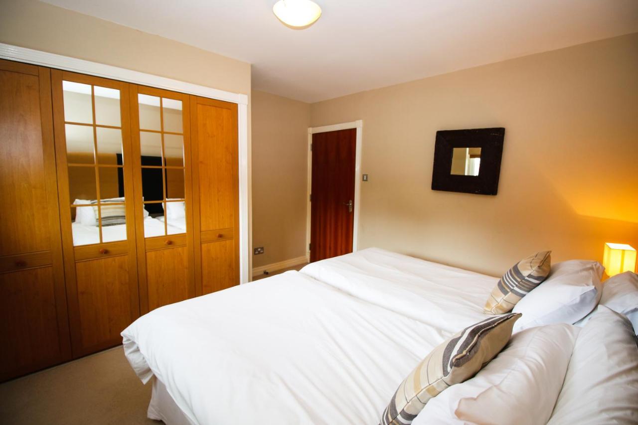 Turnberry Apartments Buitenkant foto